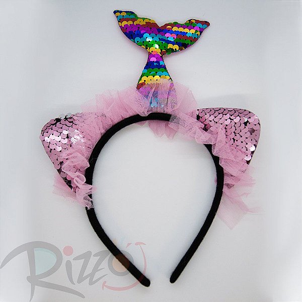 penteado de coque com tiara infantil