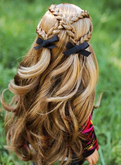penteado infantil com trança para cabelo cacheado