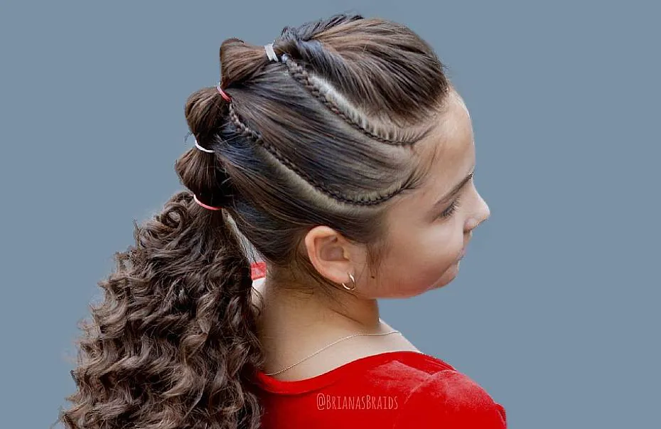 penteado infantil cabelo cacheado com coque