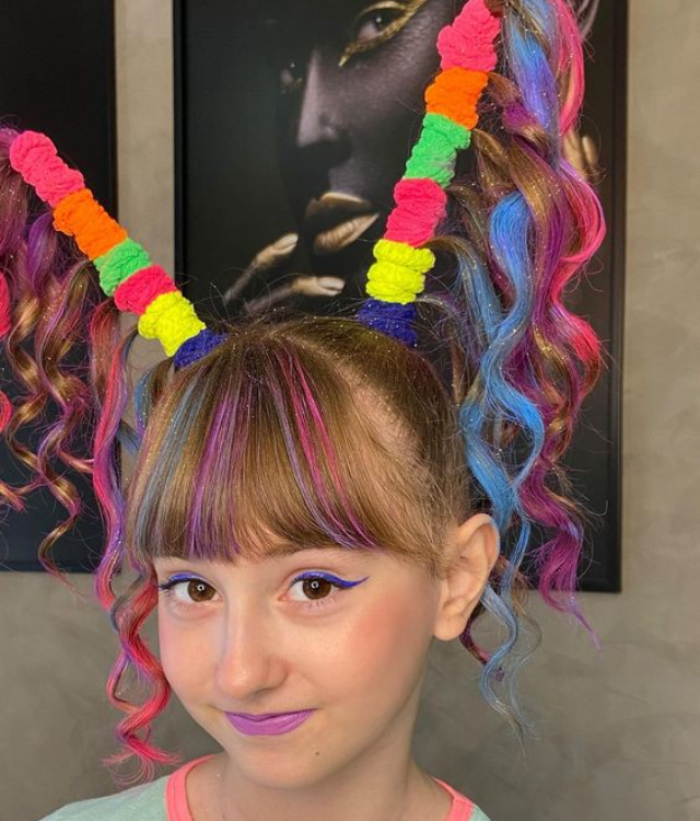 penteado maluco infantil com olhos moveis