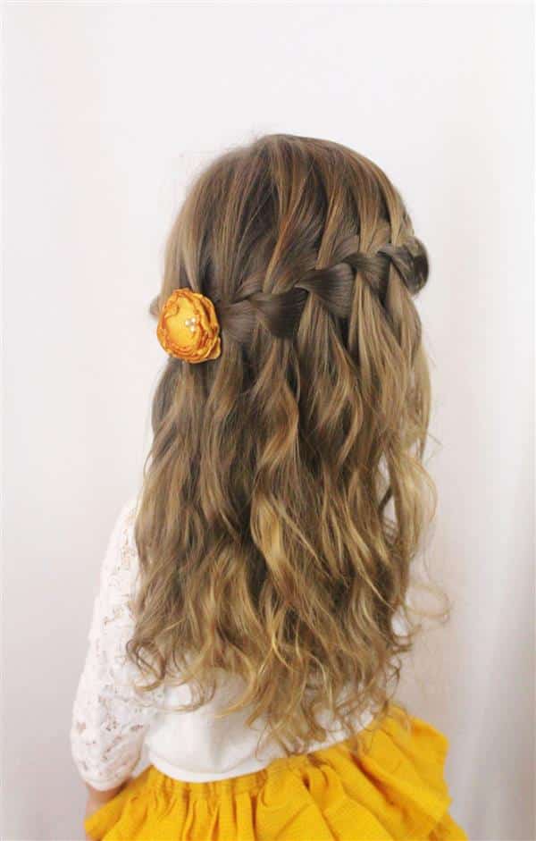 penteado formatura infantil simples e elegante