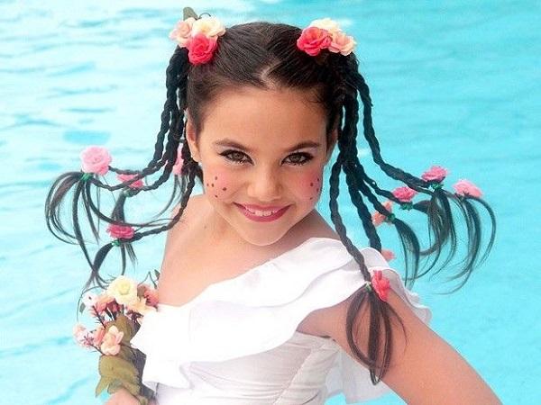 penteado festa junina cabelo infantil com glitter
