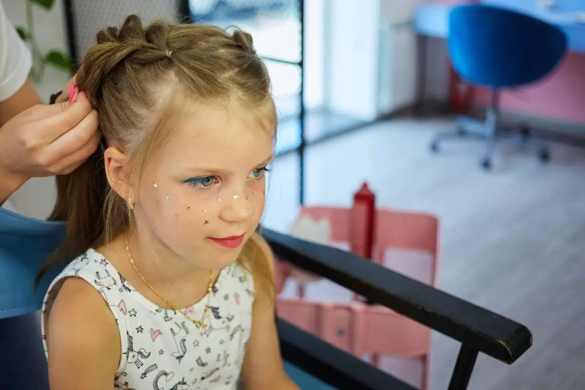 ideias de cabelo unicórnio infantil