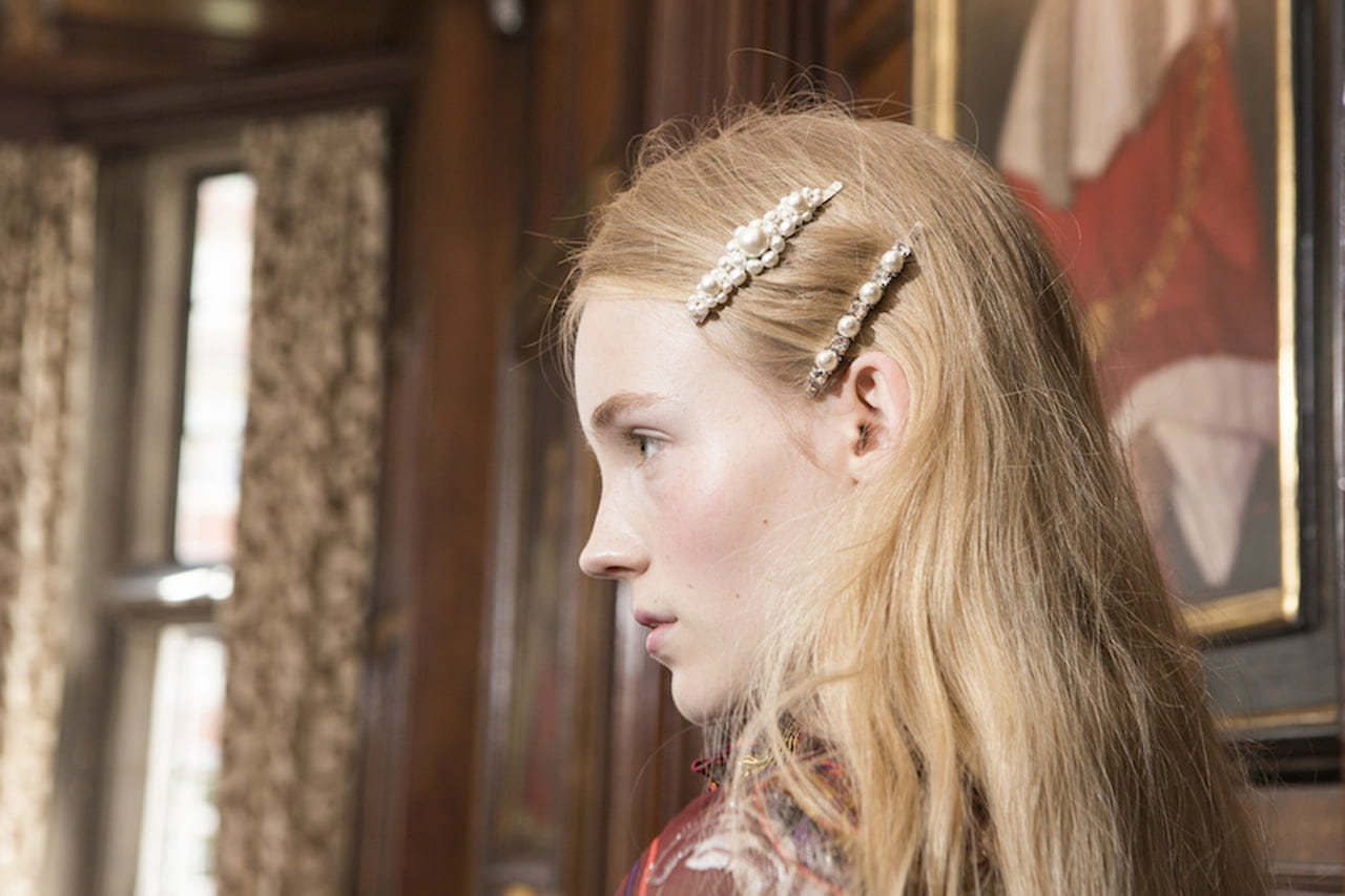 ideias de penteados femininos para festas e dia a dia