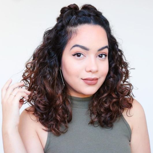 Inspirações de acessórios para cabelo curto: turbantes