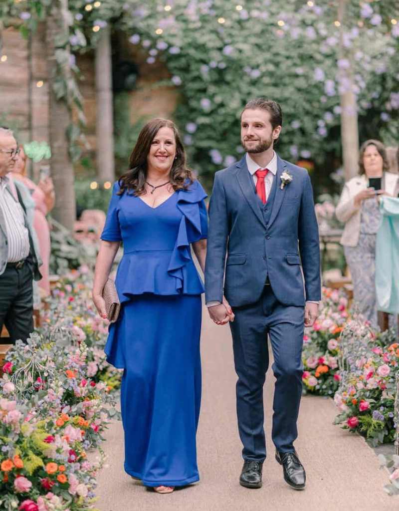 penteados para casamento mãe do noivo cabelo medio