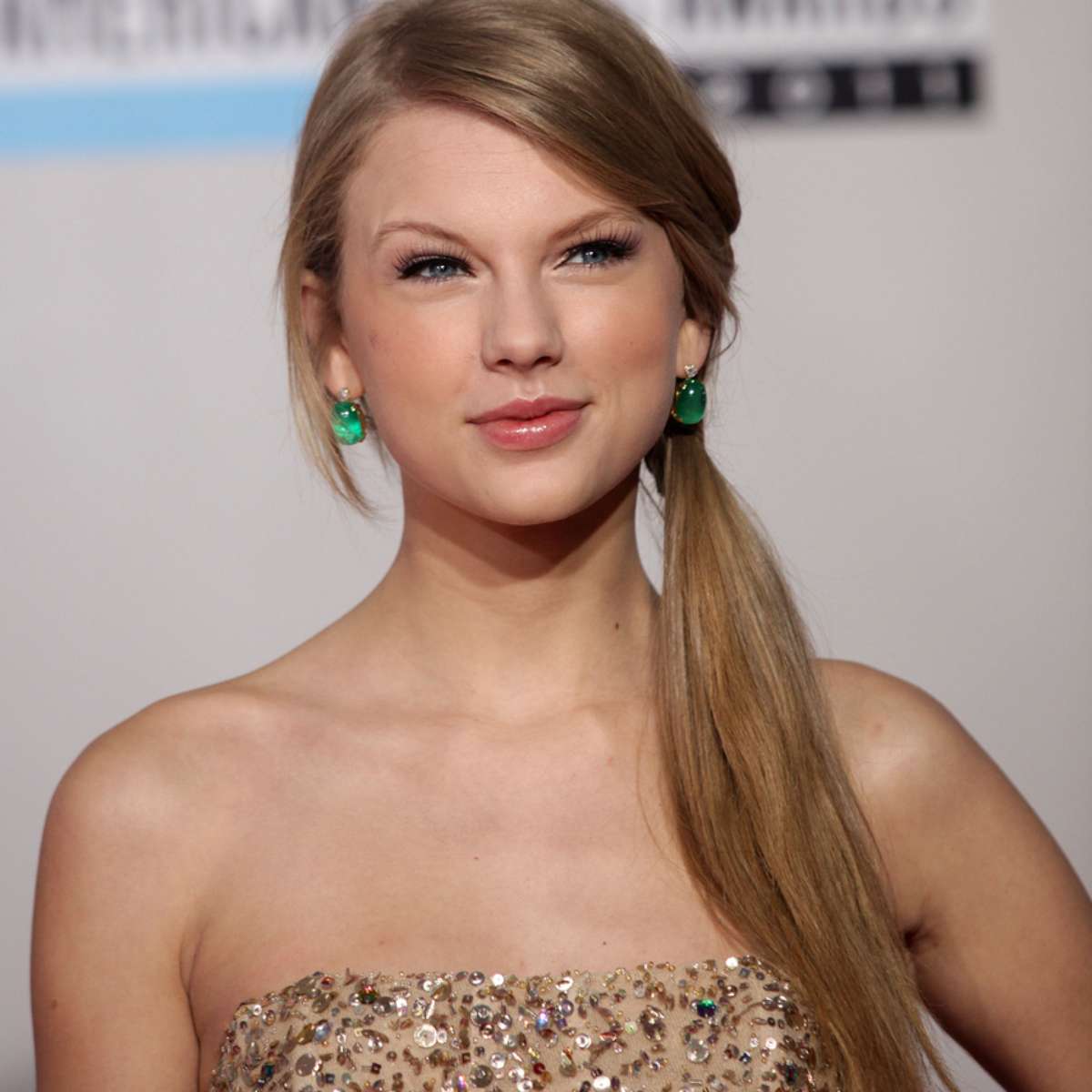 Boho Braids: O Penteado Perfeito para Formandas que Amam um Estilo Despojado