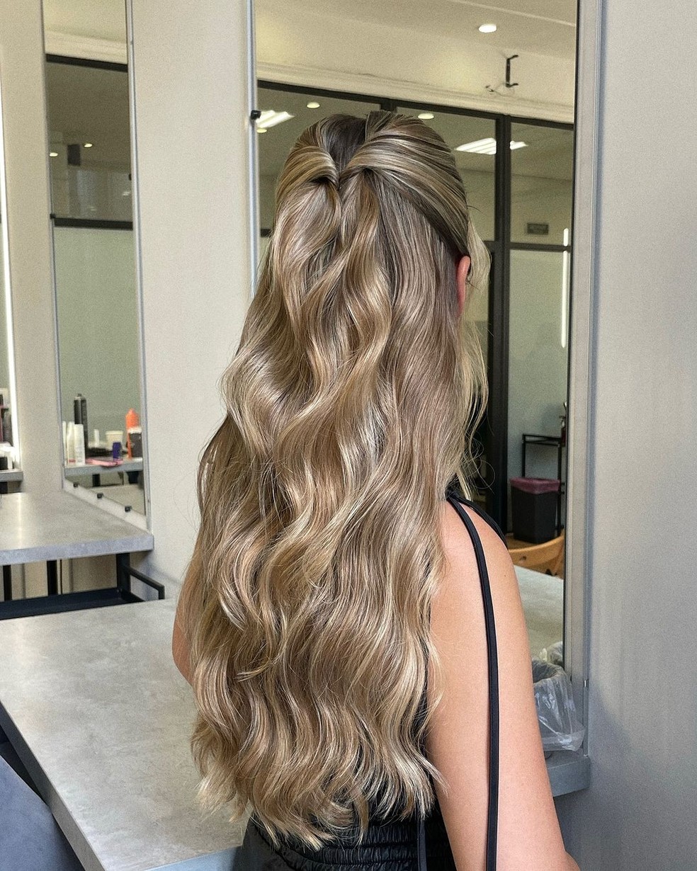 penteados para formatura cabelo curto