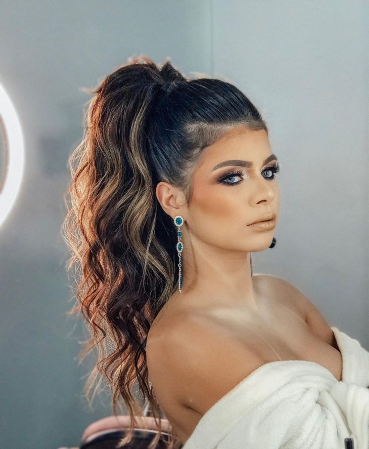 penteados para formatura cabelo longo