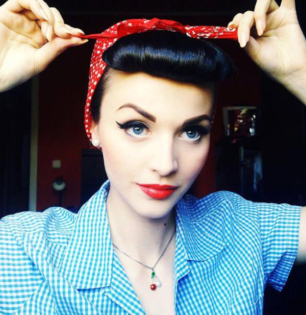 Guia Completo: Como Fazer Victory Rolls Perfeitos em Casa