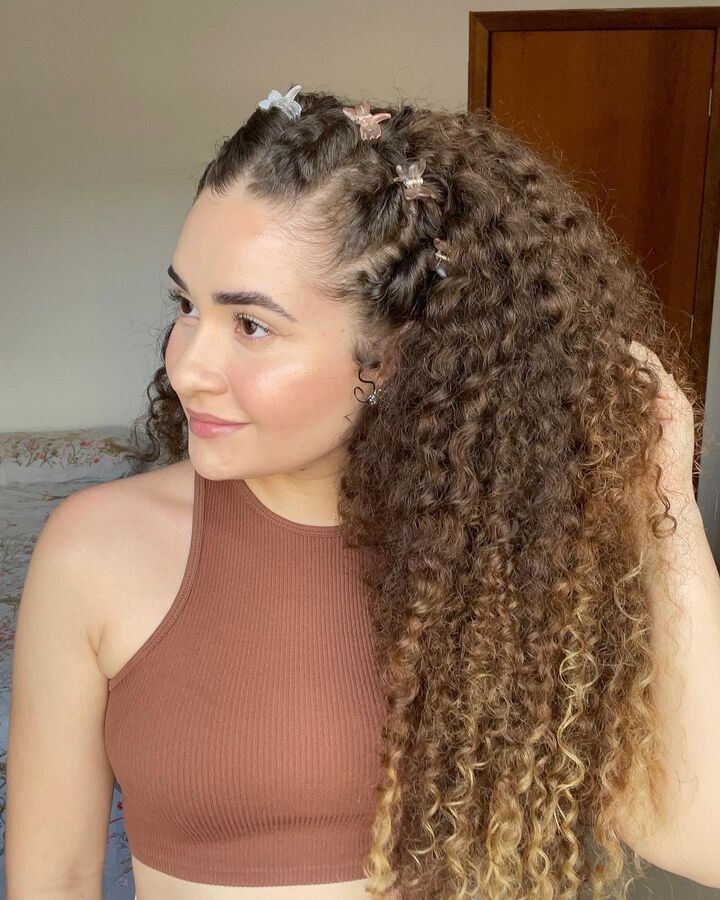 5 Ideias de Penteados para Cabelo Cacheado