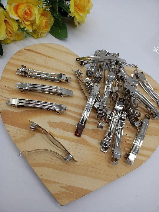 Scrunchies de cetim: Por que são os melhores para a saúde do seu cabelo?