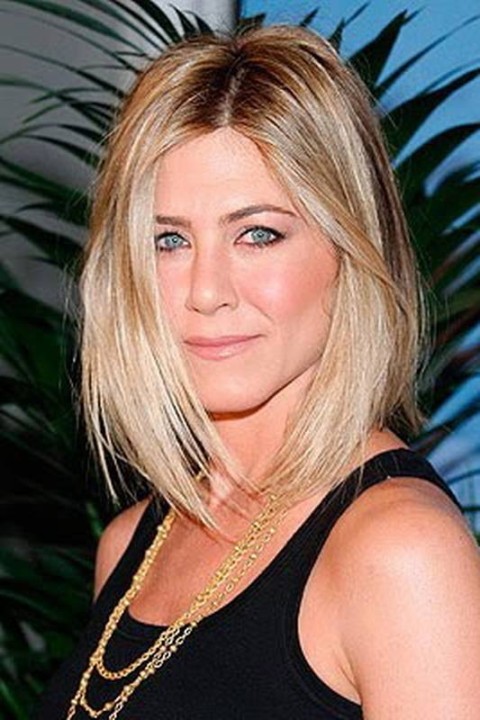 Progressiva em Casa vs. Salão: O Que Saber Antes de Alisar Cabelos Curtos