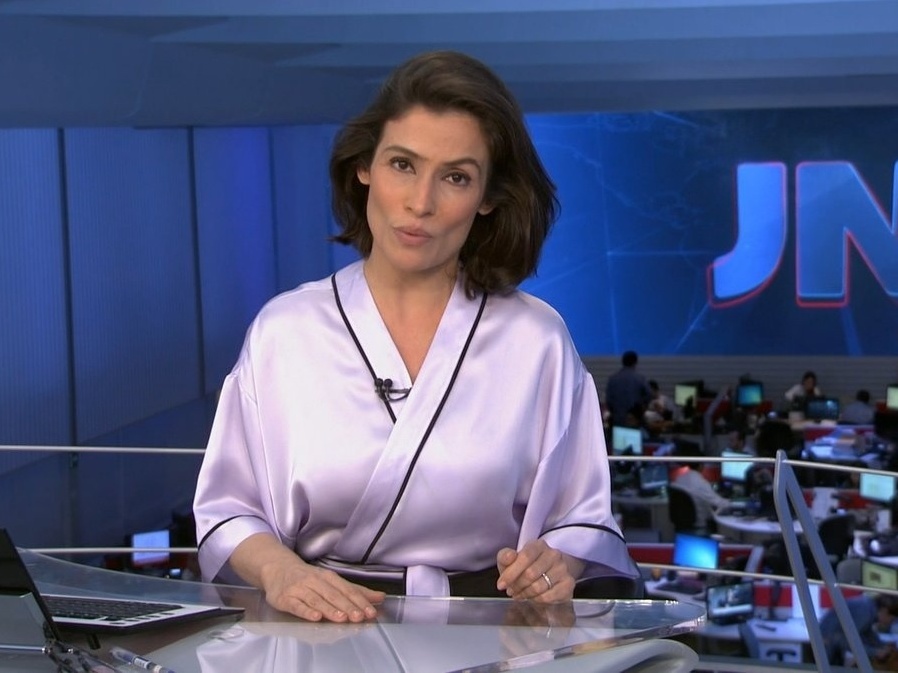 corte chanel renata vasconcellos vs bob texturizado