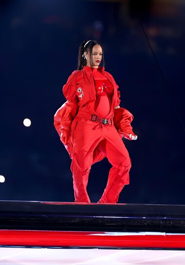 melhores tons de vermelho cabelo inspirados na rihanna