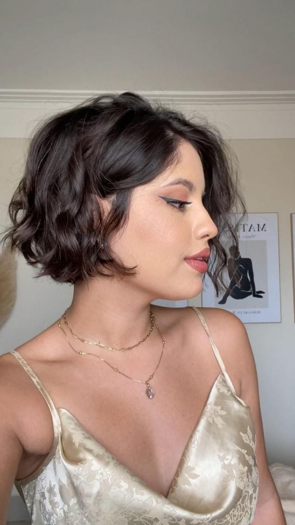 Como Adaptar seu Guarda-Roupa ao Cabelo Curto: Dicas de Estilo