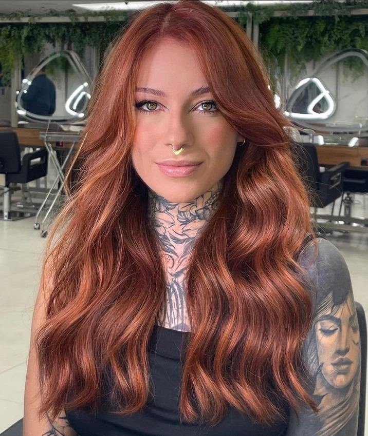 Guia Completo de Tons de Ruivo: Do Acobreado ao Strawberry Blonde