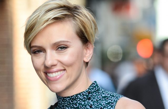 scarlett johansson cabelo curto