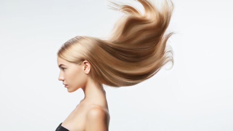 Mitos e Verdades: Simpatias Populares para o Cabelo na Cultura Brasileira