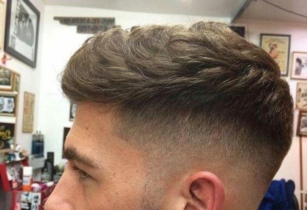 Cabelo Curto vs. Longo: Descubra Qual Combina Melhor com Seu Rosto