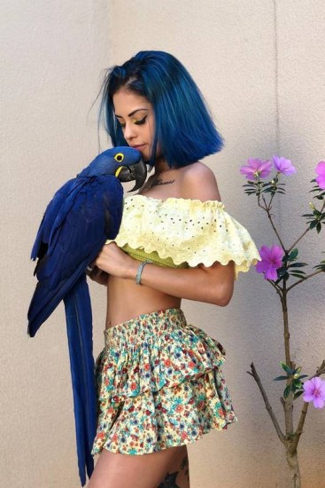 Como Tati Zaqui Mantém o Cabelo Azul Vibrante: Dicas de Cuidados