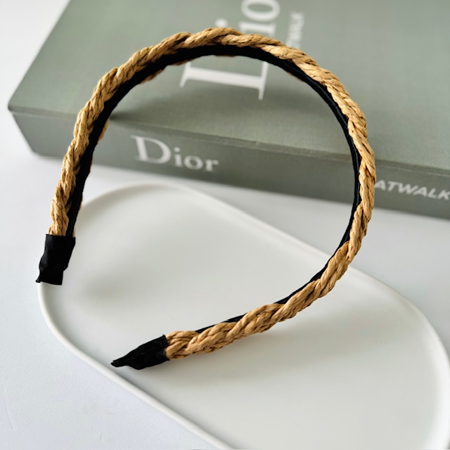 Guia Completo: Tiaras de Veludo vs. Tiaras Acolchoadas