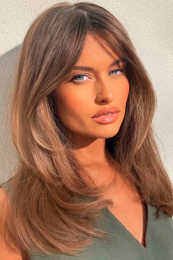 cortes de cabelo feminino médios com camadas