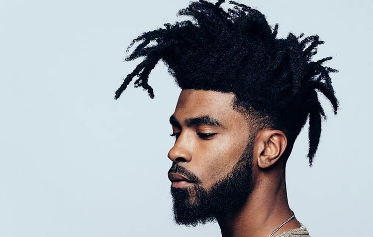 cuidados com cabelo crespo masculino