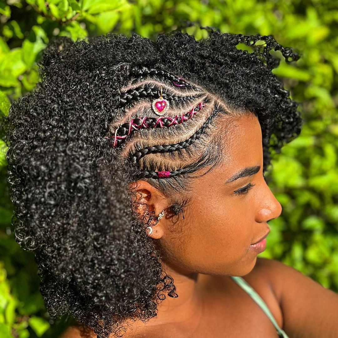 trança lateral cabelo cacheado