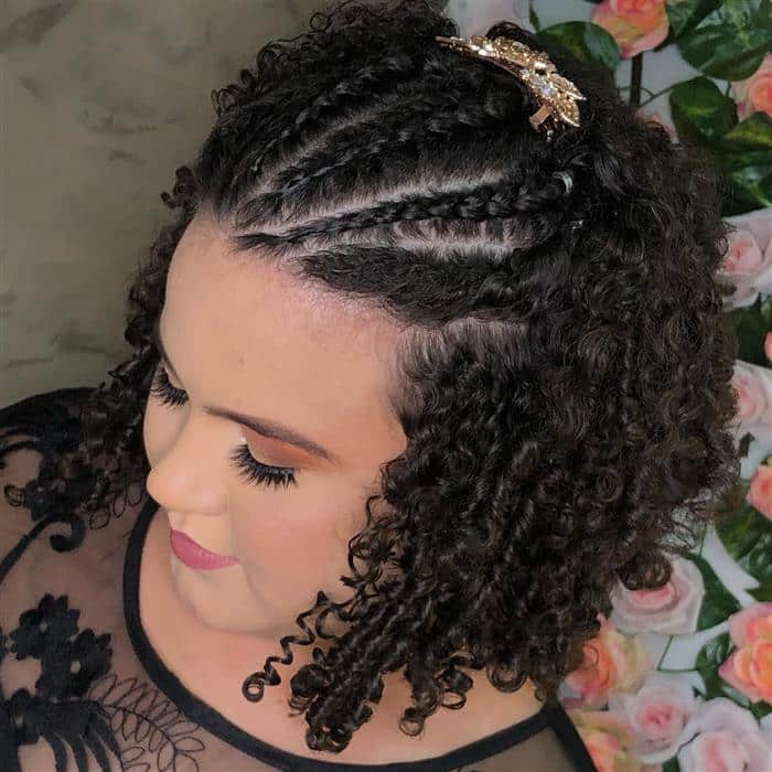 Produtos Essenciais para Manter Suas Tranças em Cabelos Cacheados Impecáveis