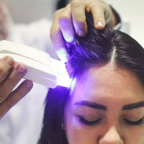 Tratamento capilar com ledterapia home care