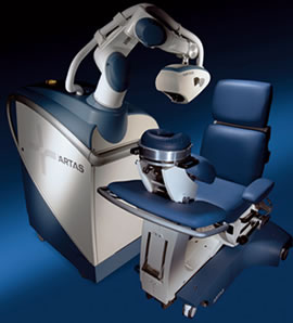 Robô ARTAS vs. Transplante Capilar Manual: Qual a Melhor Opção?