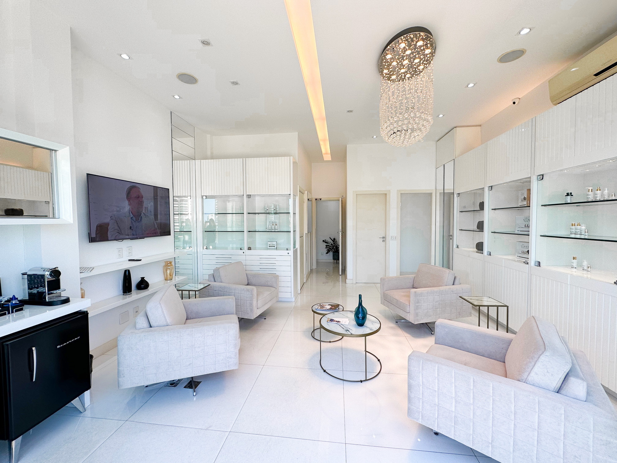 FUE ou FUT: Qual a Melhor Técnica de Transplante Capilar para Você?