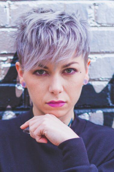 Guia Completo: Como Matizar o Cabelo com Violeta Genciana Sem Erros